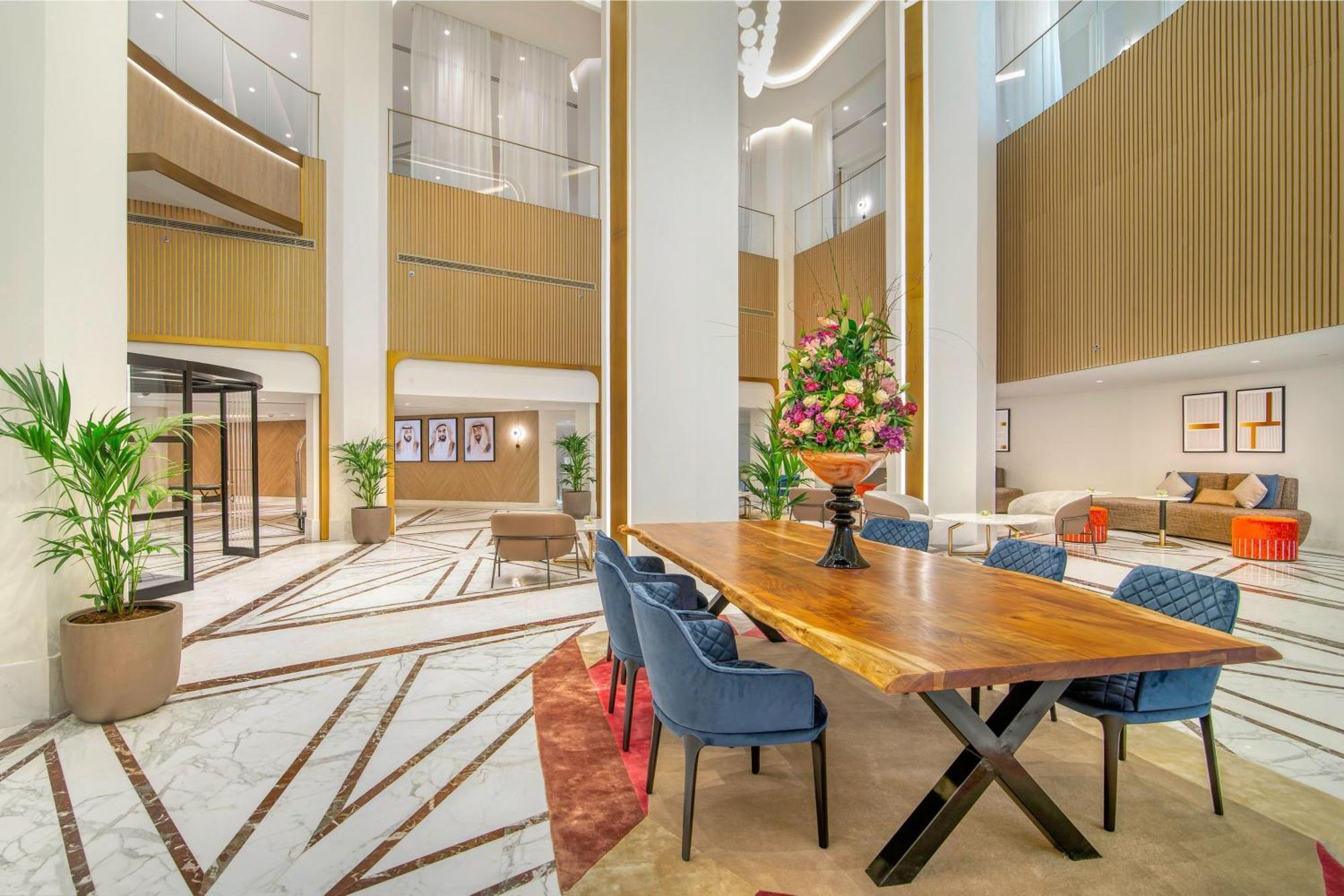 Sheraton & 5*